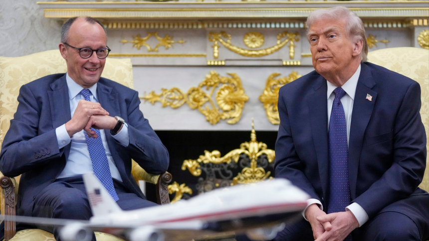 Не лидеры, а вассалы: вице-премьер Испании раскритиковала Мерца за потакание США