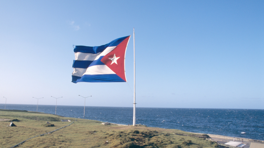 Блэкаут на Кубе: в стране полностью отключилась национальная энергосистема