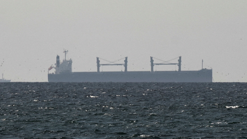 Иран разрешил проход через Ормузский пролив судам из дружественных стран