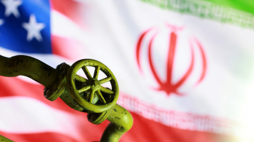 Ормузский пролив под замком: как война в Иране влияет на мировой кризис