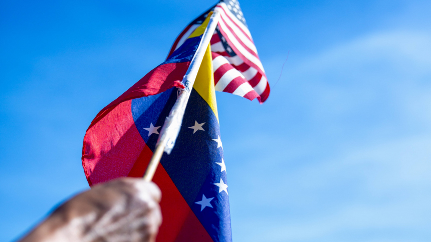 Посольство США в Венесуэле возобновило работу спустя семь лет