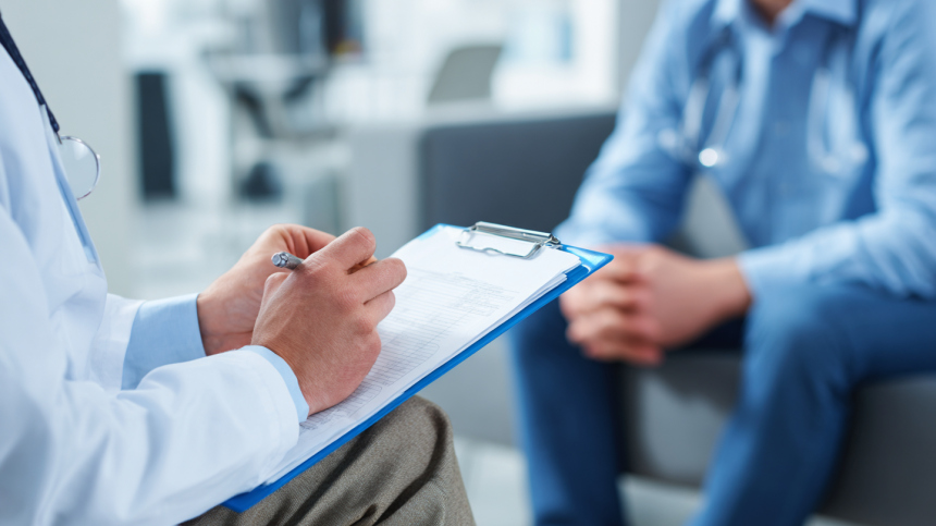 Чувство инородного тела: проктолог рассказал о неочевидных симптомах геморроя