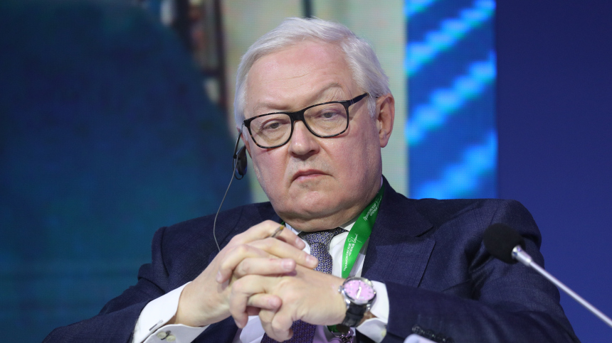 Ставка на силовой фактор: Рябков о роли США в обострении мировых кризисов