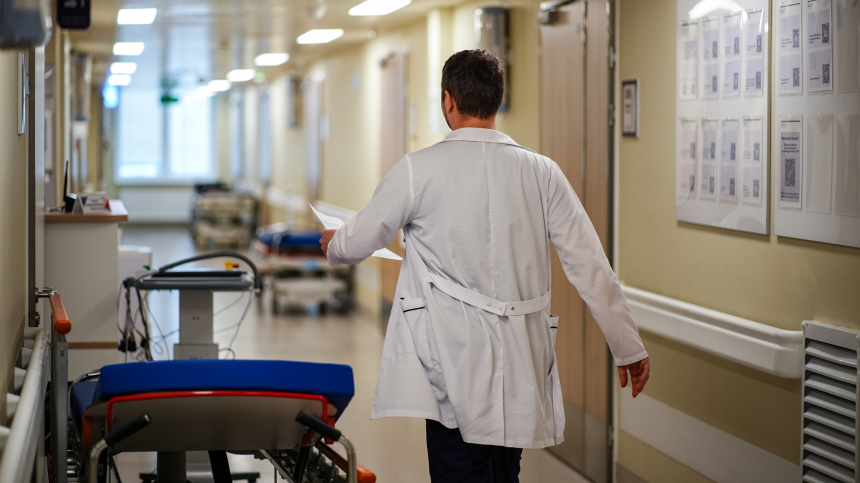 Путин поручил обеспечить транспортную доступность объектов здравоохранения