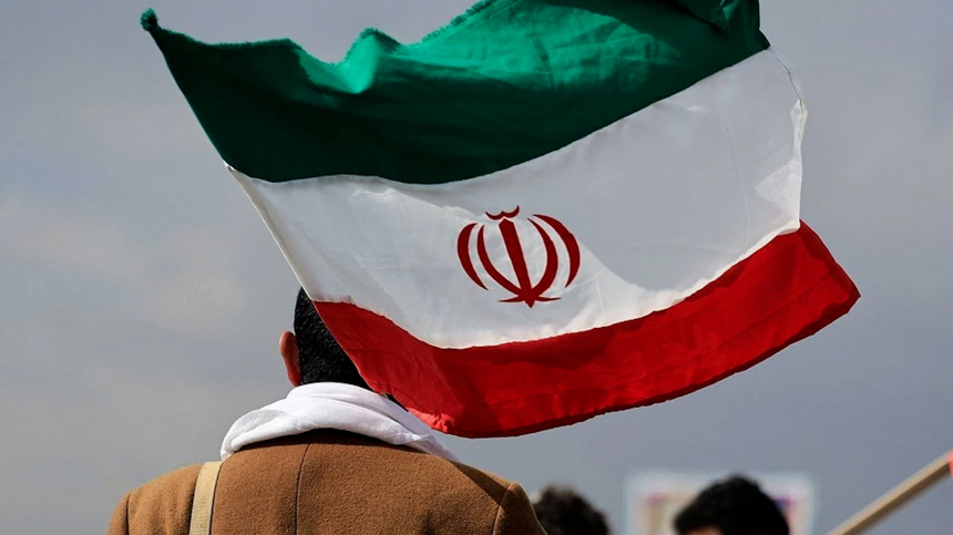 Иран освободил шпионов из Франции в обмен на отзыв иска из суда ООН