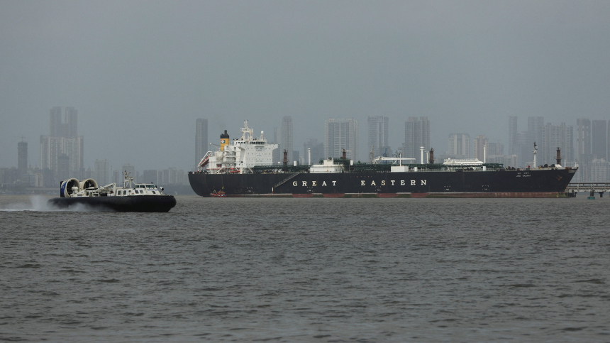 Трамп заявил об альтернативах транспортировки нефти через Ормузский пролив