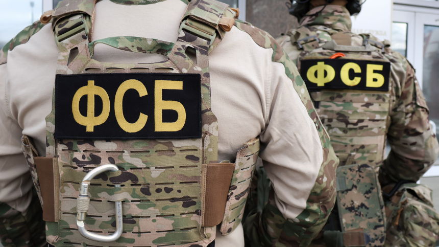 В ДНР задержали мошенника, выманившего деньги под видом взятки