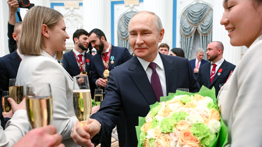 Путин встретился с чемпионами мира по боксу