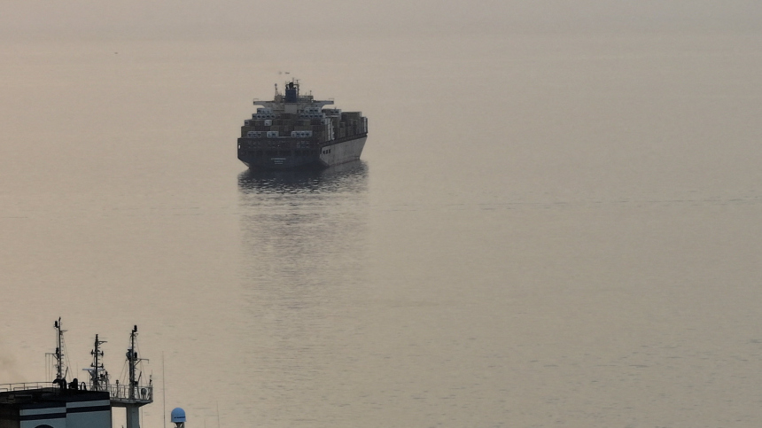 Tasnim: КСИР захватил в Ормузском проливе судно Epaminondas, используемое армией США