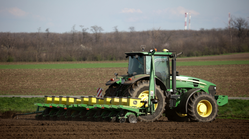 Непогода в Центральной России может сорвать посевную