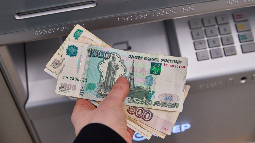 Средний размер пенсии в России в марте вырос до 25,2 тысячи рублей