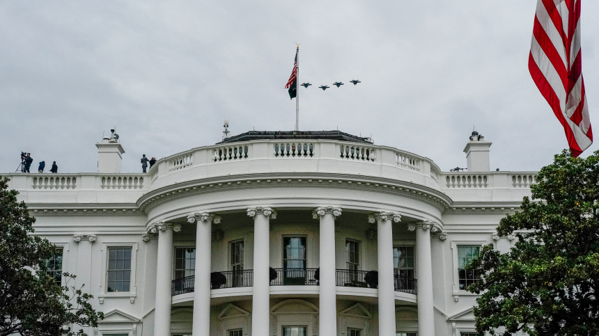 В Белом доме не могут вспомнить, когда последний раз поднимали тему переговоров с Украиной