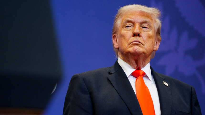 Это чушь!  Трамп отреагировал на недовольство американцев войной с Ираном