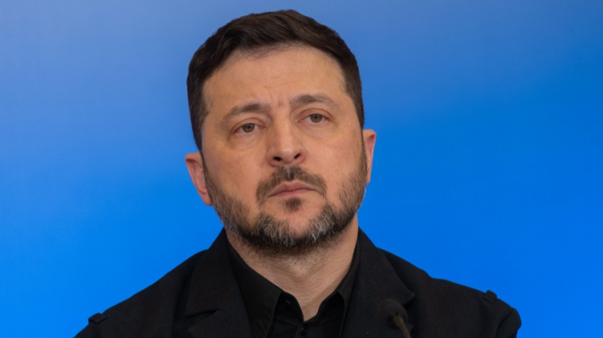 Зеленский объявил режим тишины на ночь с 5 на 6 мая