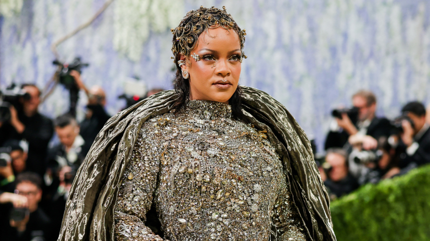 Богини, скелеты и нижнее белье: как прошел Met Gala  2026