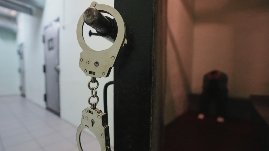 Жителю Люберец грозит 23 года тюрьмы за убийство дочери из-за плача