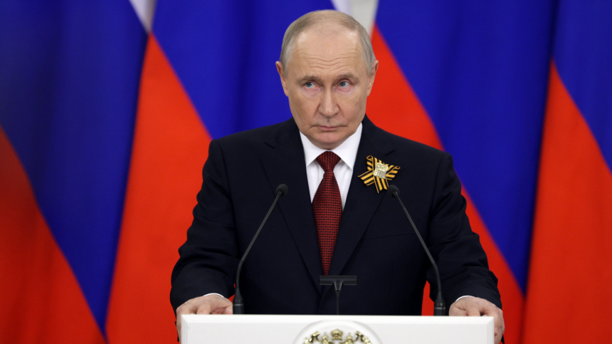 День Победы не комедийное шоу: Путин о священности 9 Мая и попытках политизировать праздник