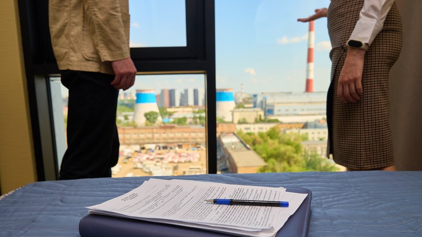 Циничная охота за клиентом: должны ли риелторы продавать новостройки