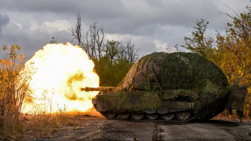 Российские танкисты уничтожили опорник боевиков ВСУ. Лучшее видео из зоны СВО