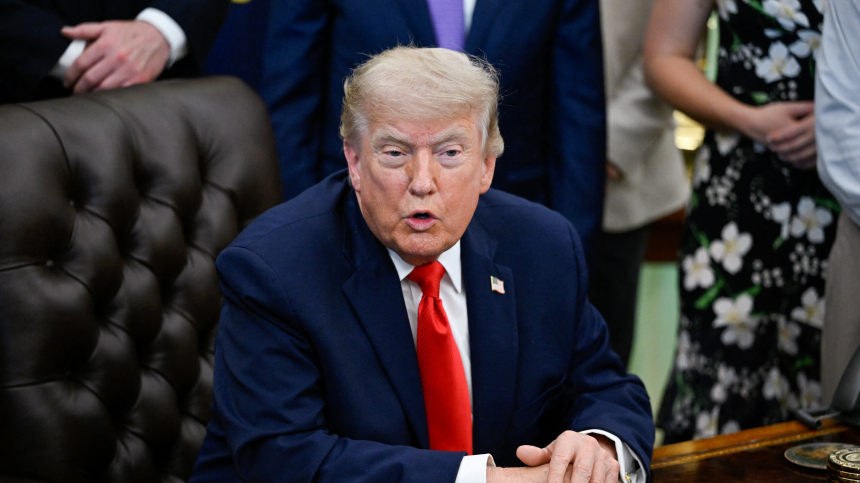 Трамп: военные США нанесли удар по лидеру картеля Трен де Арагуа
