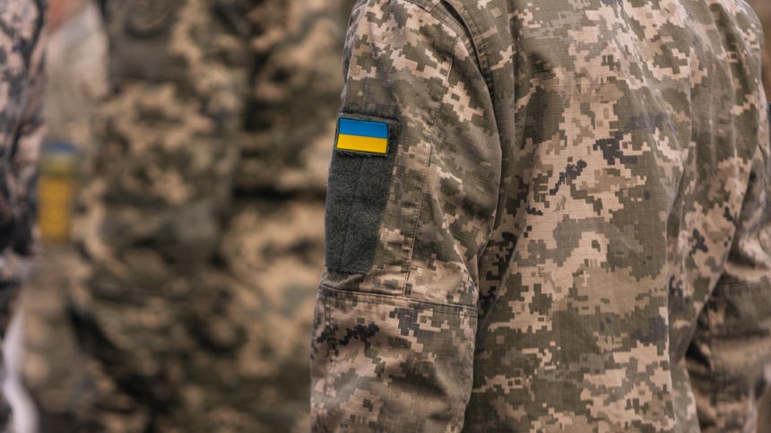 Прохожие в Киеве взбунтовались против сотрудников ТЦК