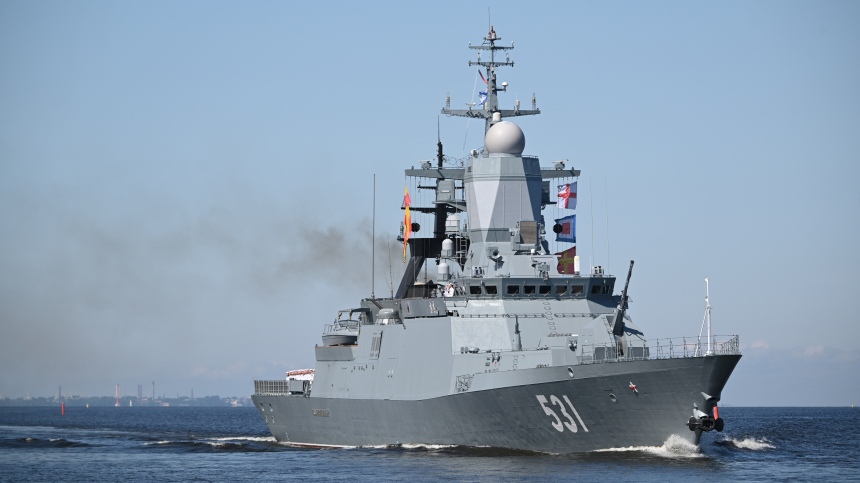 Российские моряки сорвали попытку взять на абордаж танкер в Балтийском море