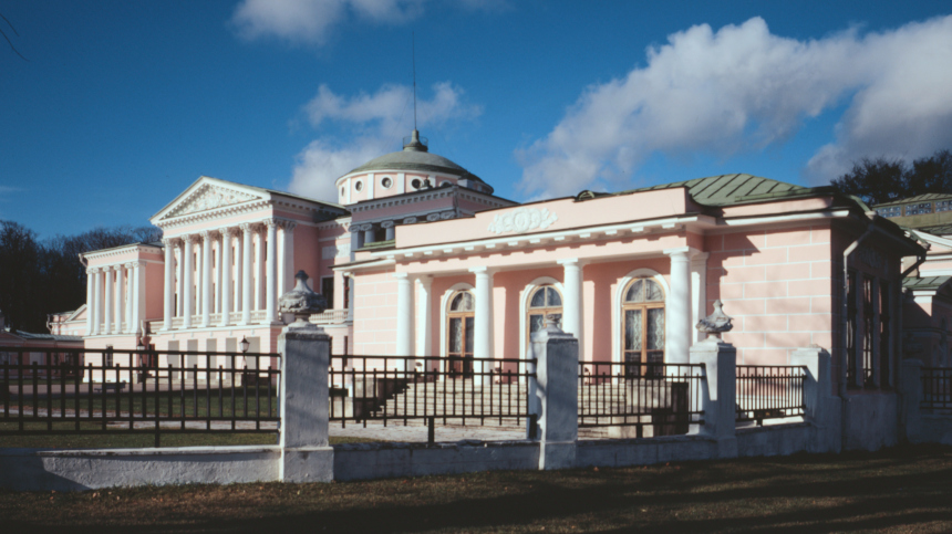 Собянин: в усадьбе Останкино началась реставрация дворца-театра
