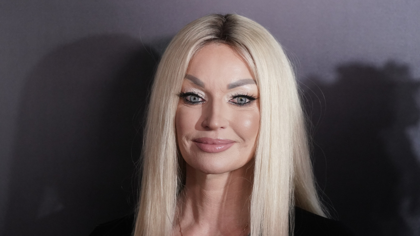 Давно ношу: Волочкова рассказала про кольцо на безымянном пальце