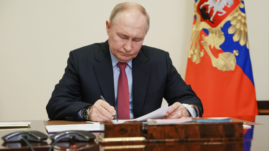 Путин утвердил базовый закон о развитии искусственного интеллекта в России