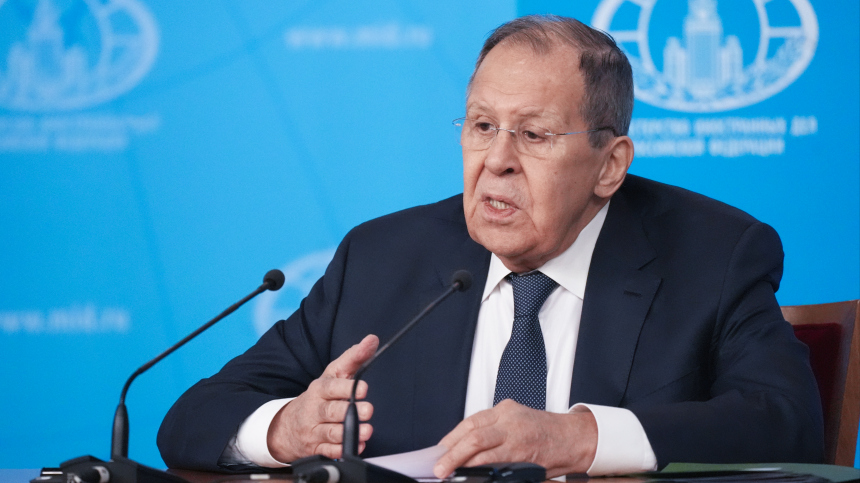 Лавров заявил о стремлении НАТО сделать Арктику новым фронтом для сдерживания РФ