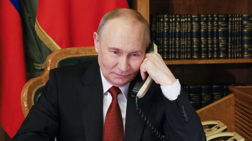 Песков: точная дата разговора Путина и Трампа пока не определена