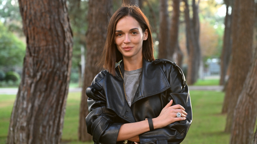 Теперь могу комментировать: мать дочери Павла Табакова высказалась о его женитьбе